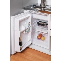 Respekta Schrankküche SKWRMIC Reversibel Rot-Weiß -Küchenwerkzeug – los geht’s! 20 SKW detail kuehlschrank